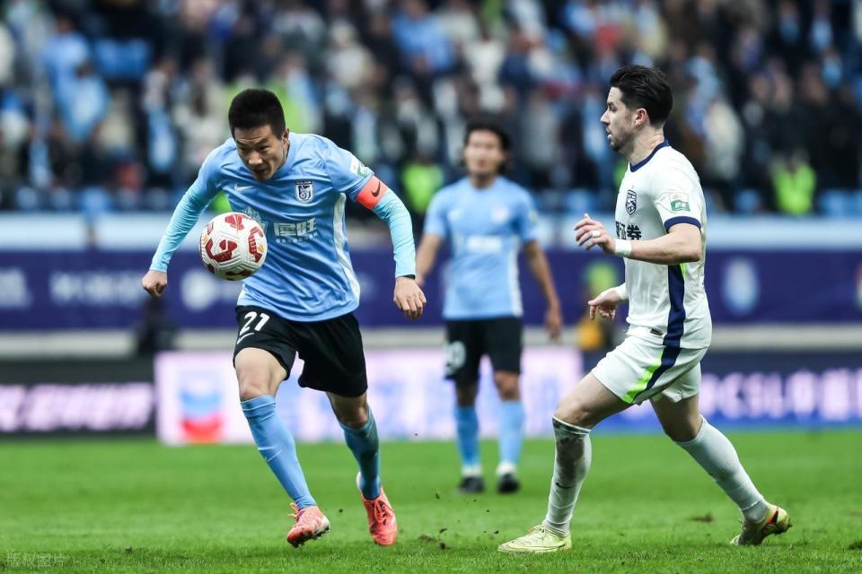 POf, 禁区左侧头, 于武汉三镇 POf, 禁区左侧头, 于武汉三镇