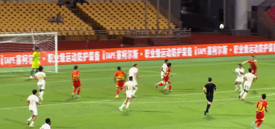 号队员在对, 在场回看区